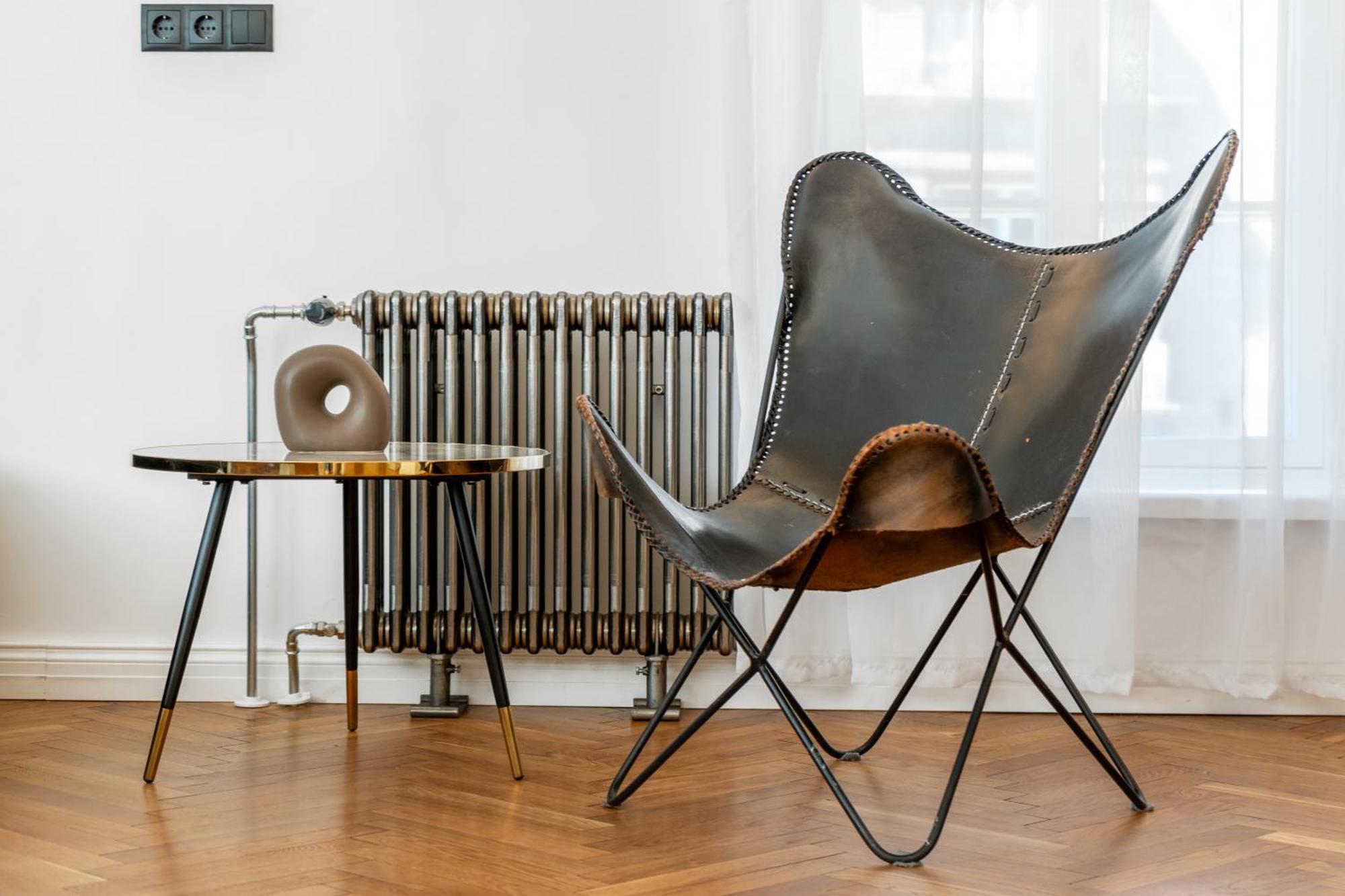 2br 95m2 In Old Town With Free Parking And Sauna! Lägenhet *