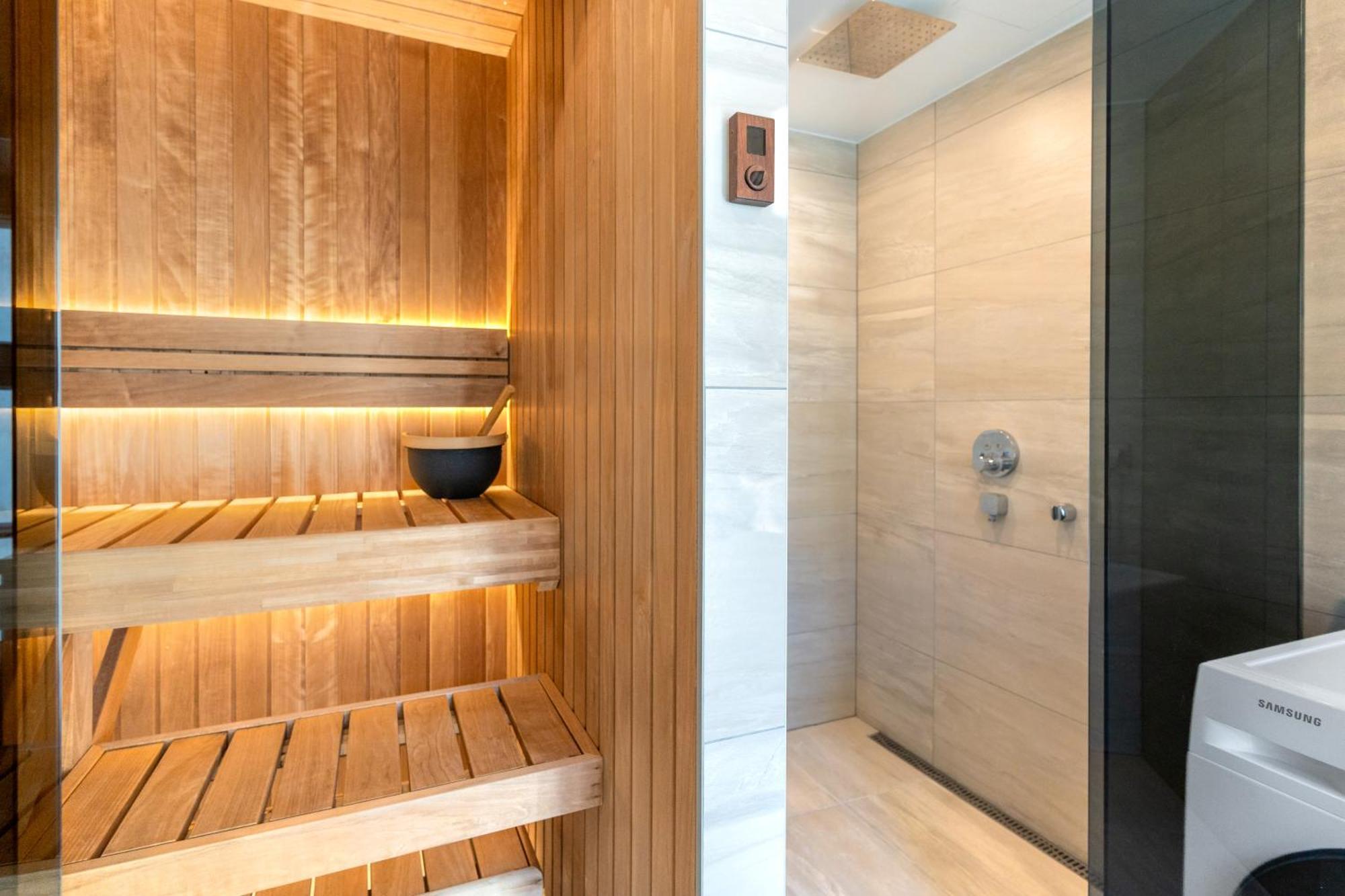 2br 95m2 In Old Town With Free Parking And Sauna! * Tallinn